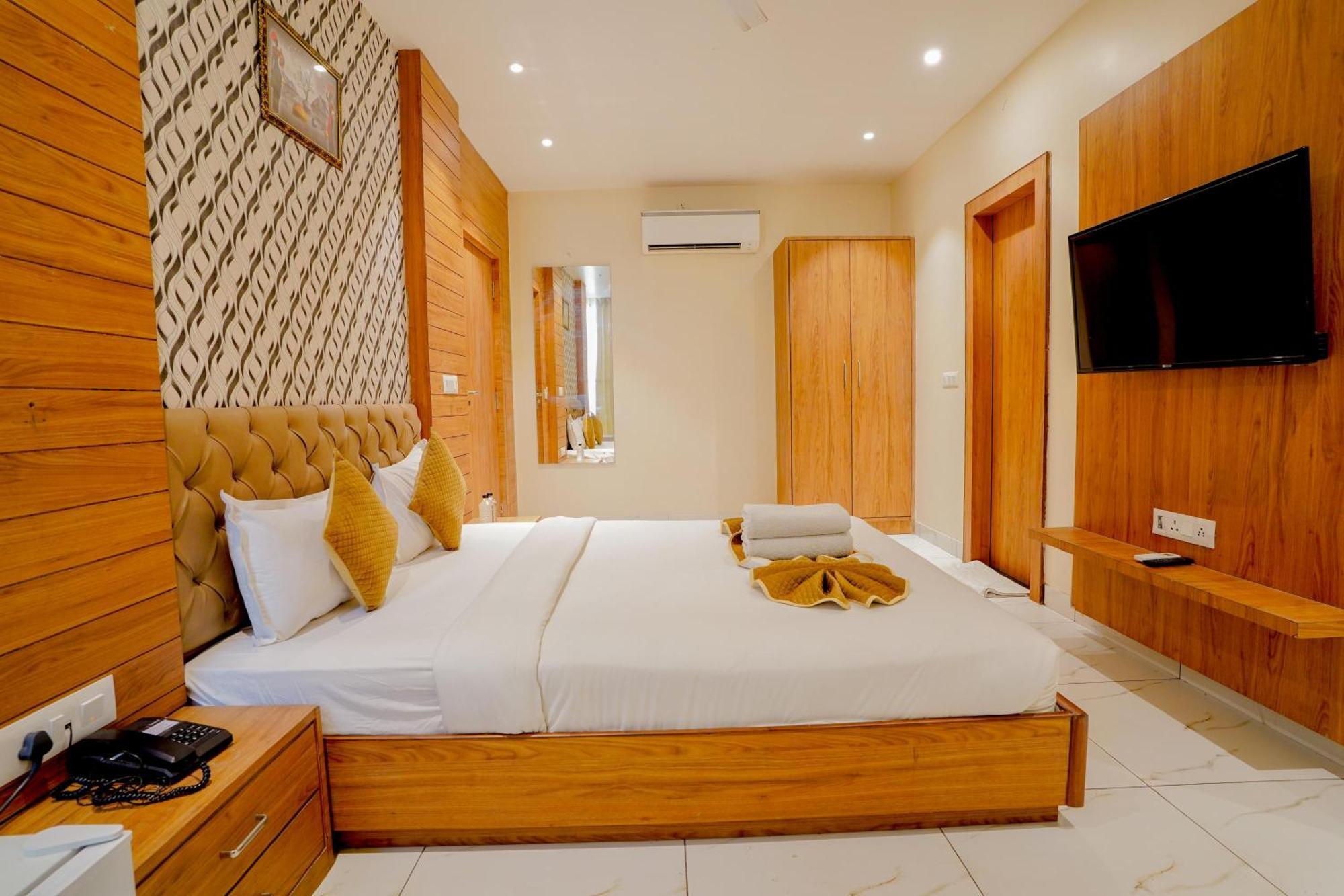 Hotel Ekana Jaipur Eksteriør billede